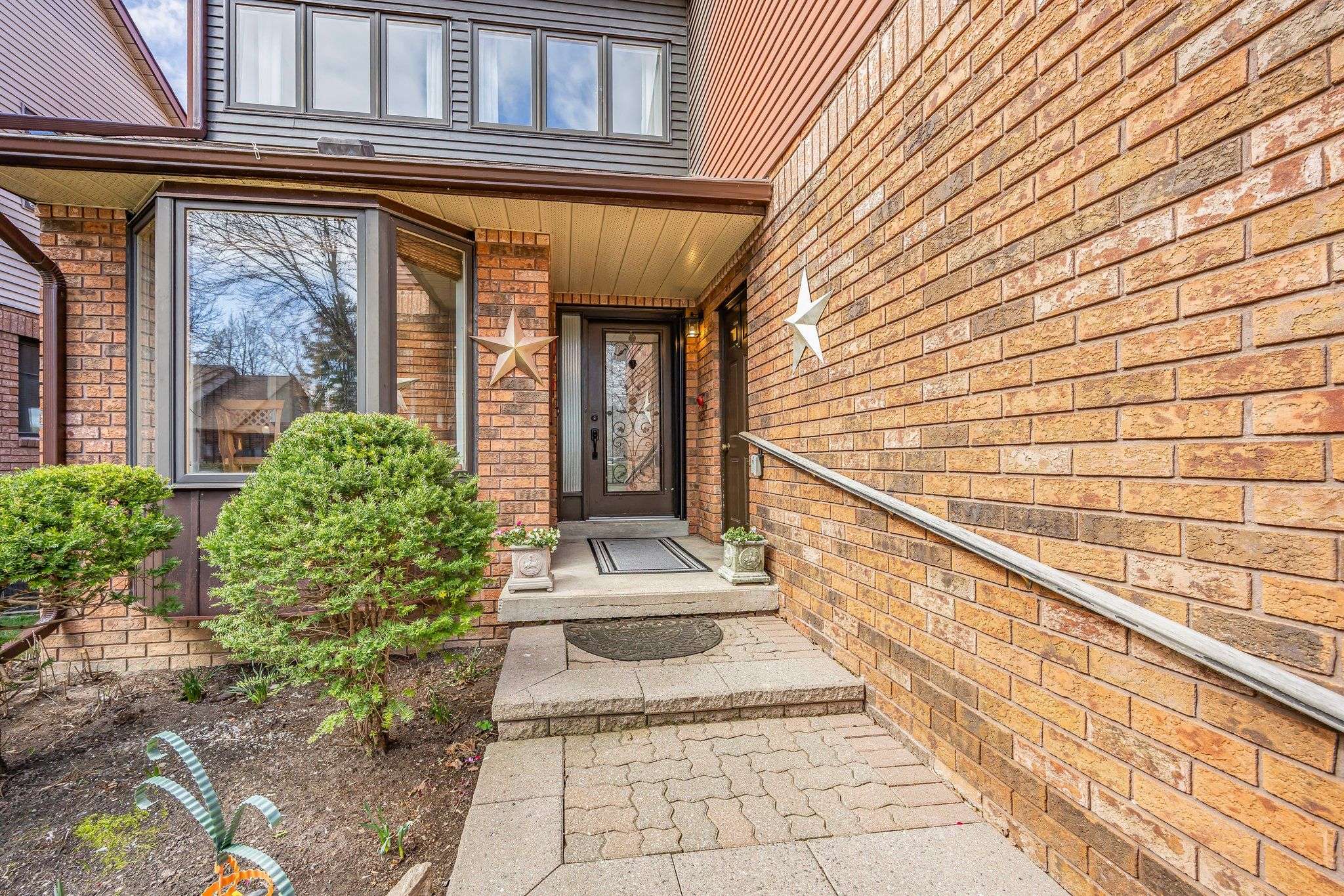 New Tecumseth, ON L9R 1R8,62 Riverview RD