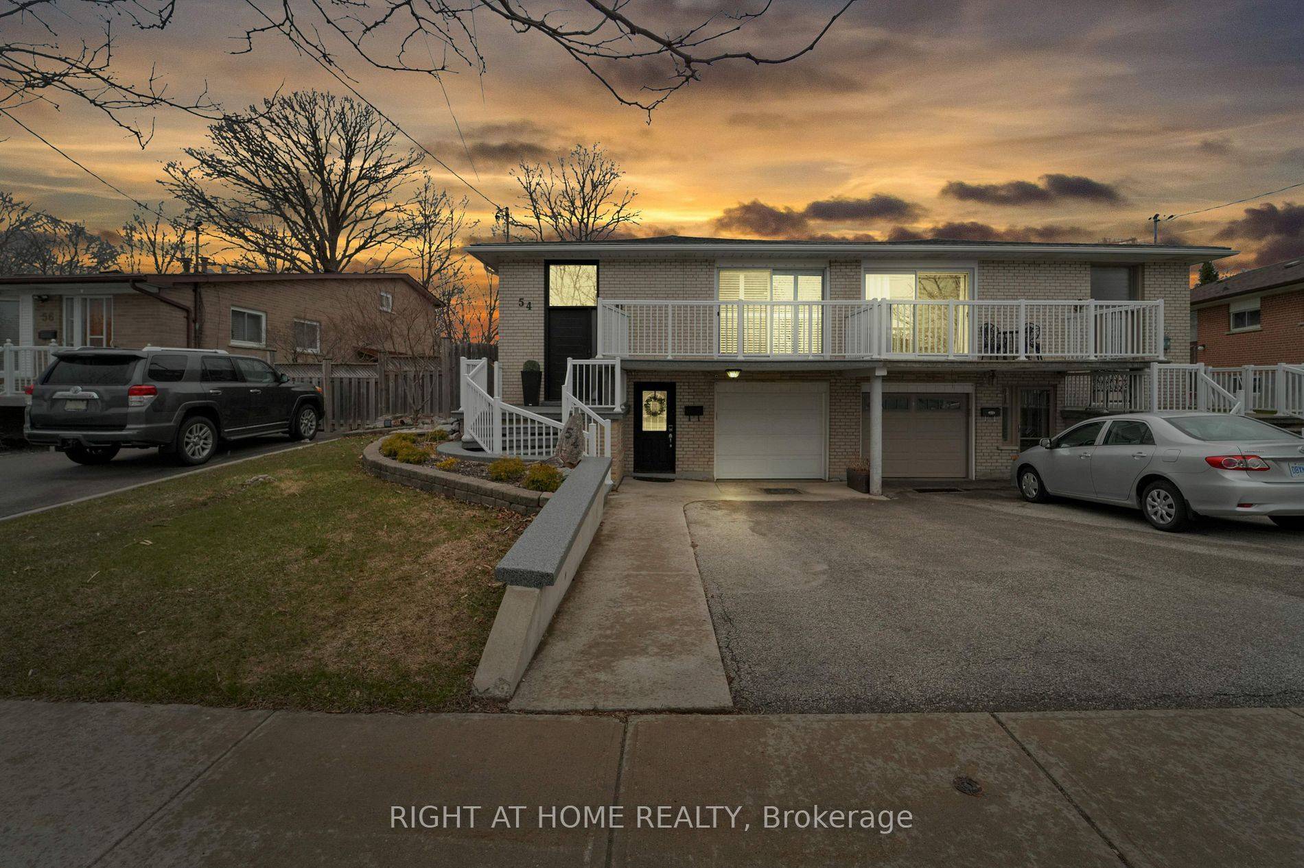Toronto W05, ON M9L 1K2,54 Primula CRES
