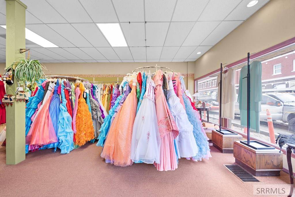 Blackfoot, ID 83221,98 N Broadway