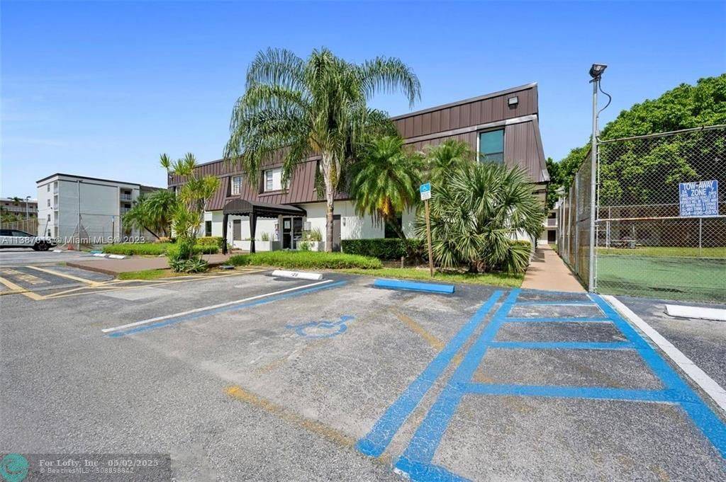 Dania Beach, FL 33004,500 NE 2nd St #221