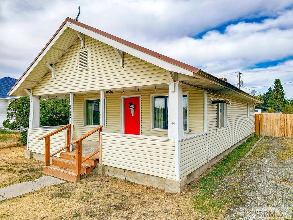 Arco, ID 83213,342 W Grand Avenue