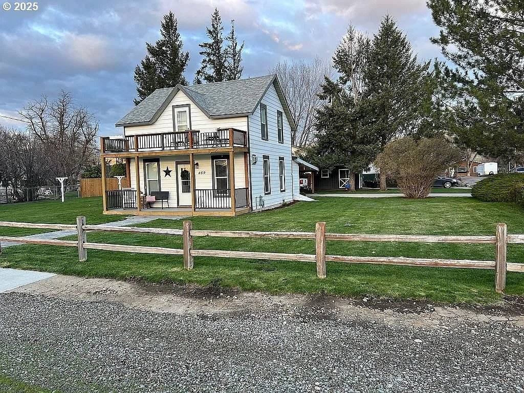 Union, OR 97883,469 S GALE ST