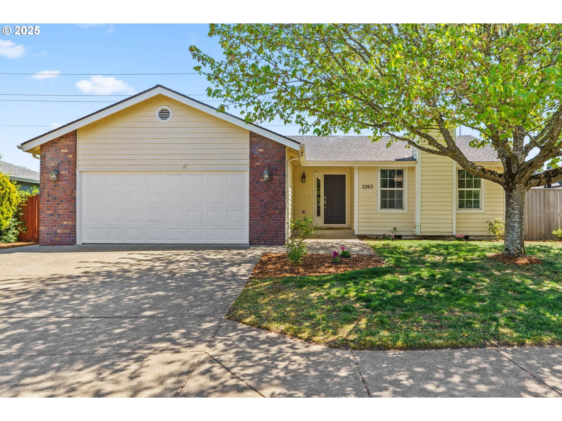 Eugene, OR 97402,2263 PARKER PL