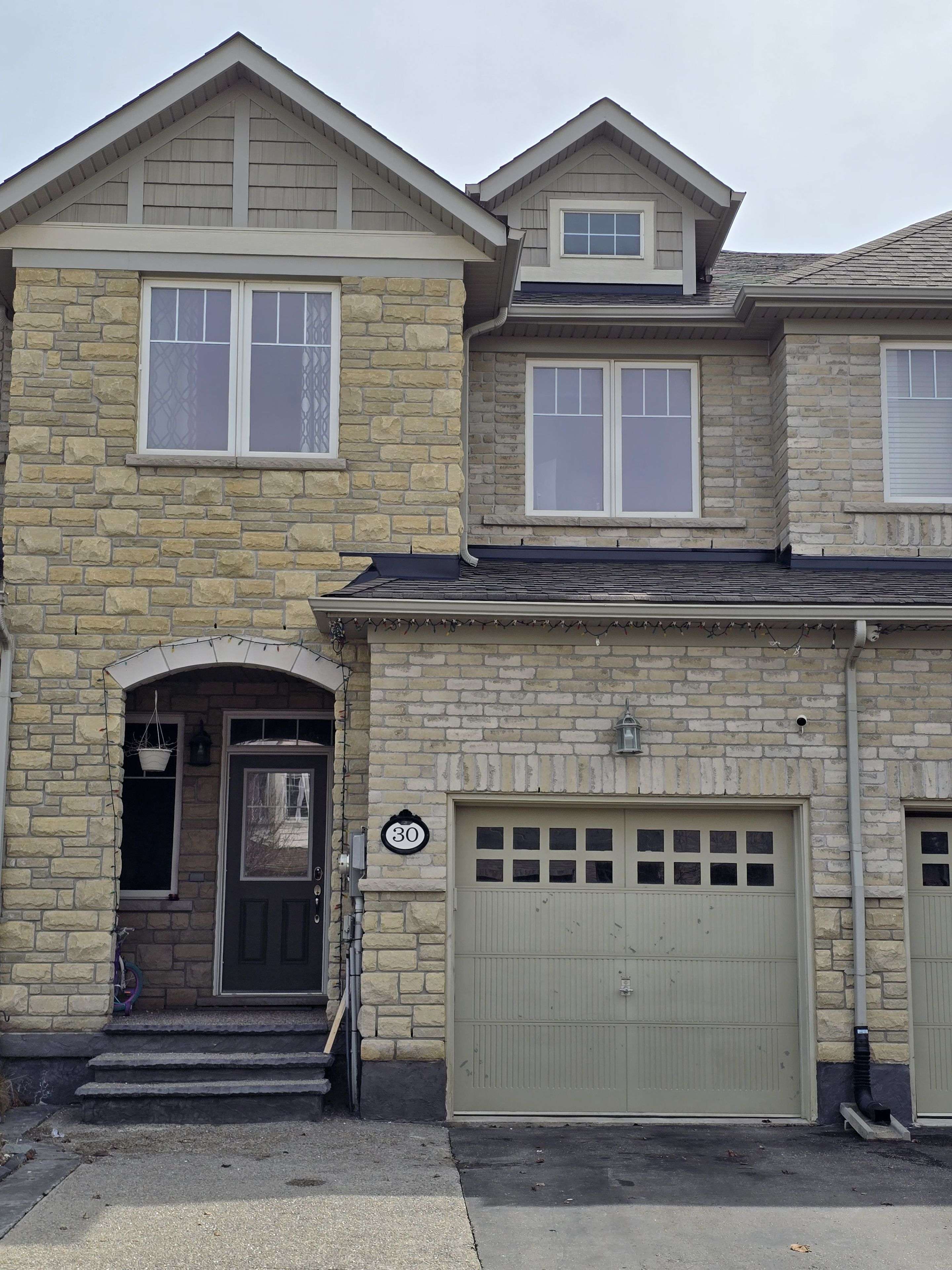Caledon, ON L7C 2H1,30 Kamori RD