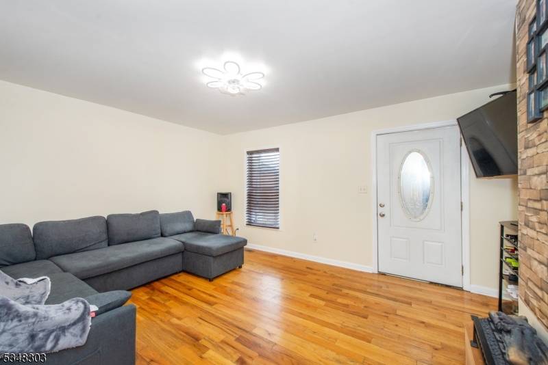Belleville Twp., NJ 07109,132 William St