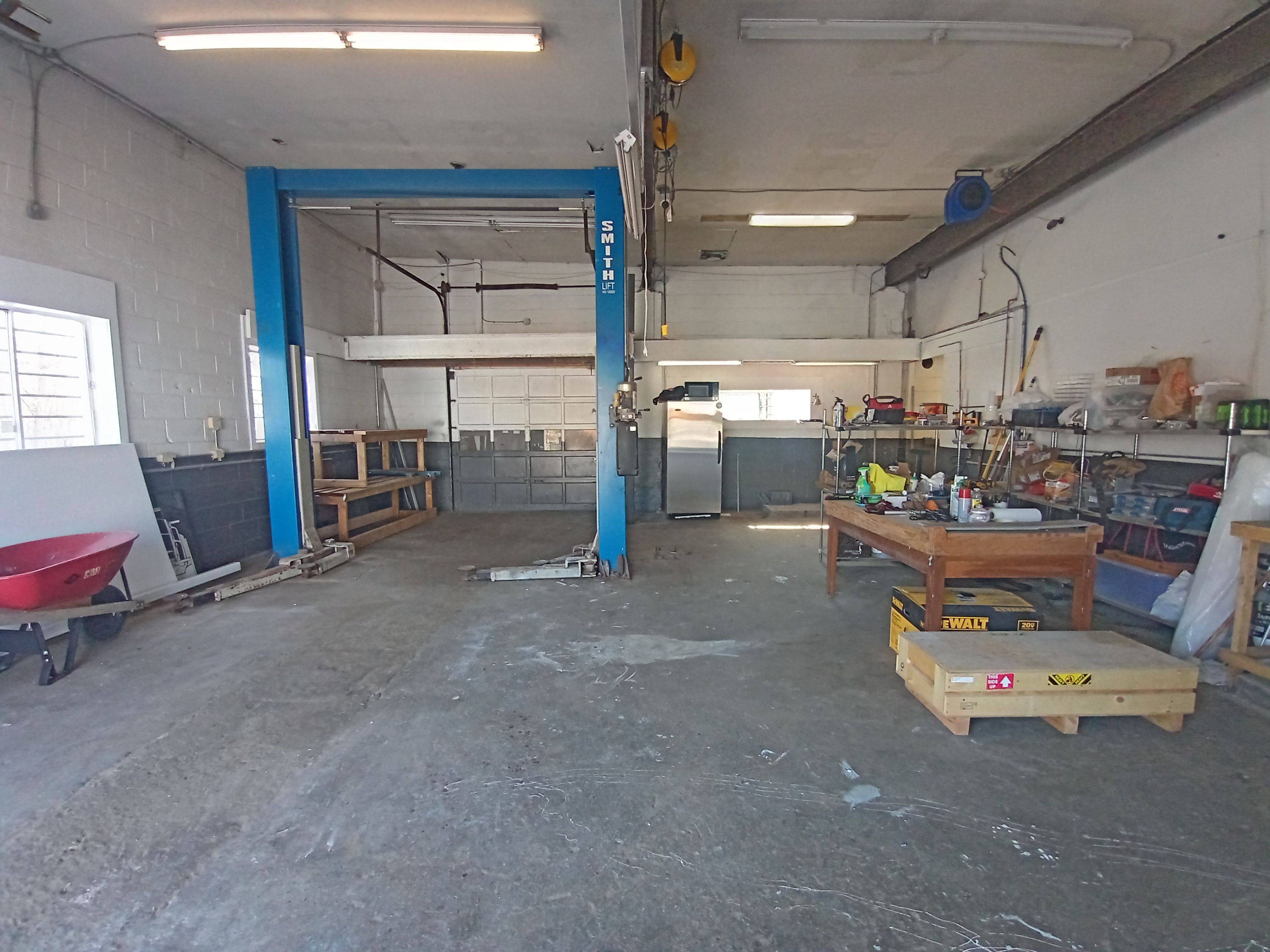 Carleton Place, ON K7C 2C5,80 Townline RD W