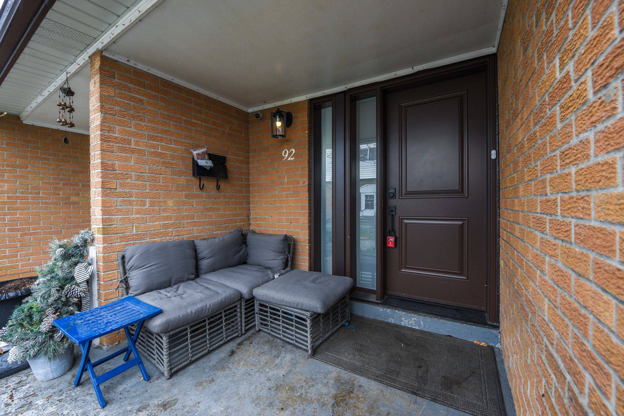 Mississauga, ON L4T 3C7,7500 Goreway DR #92