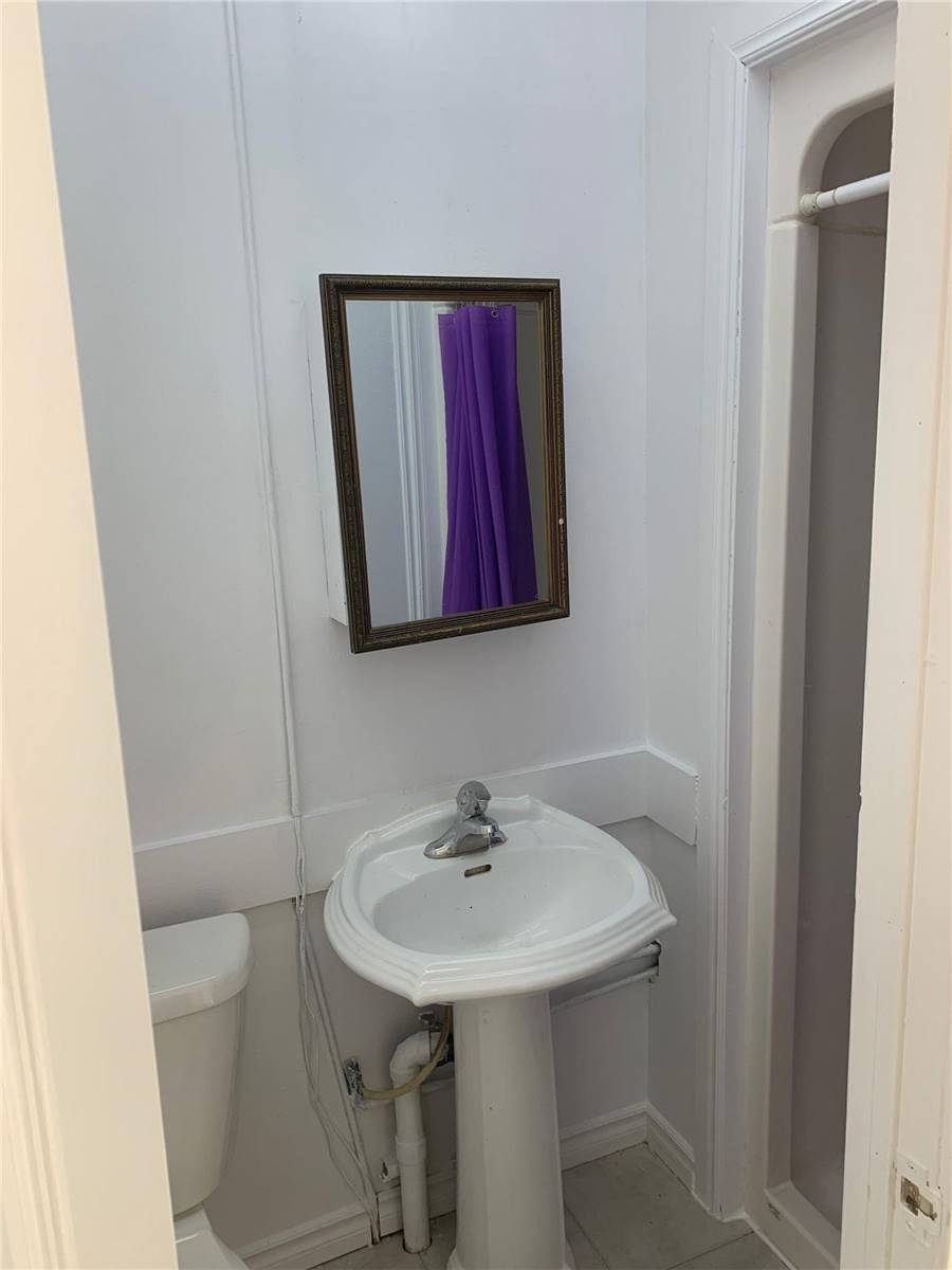 Toronto C03, ON M6C 1C4,881 St Clair AVE W #Main #2