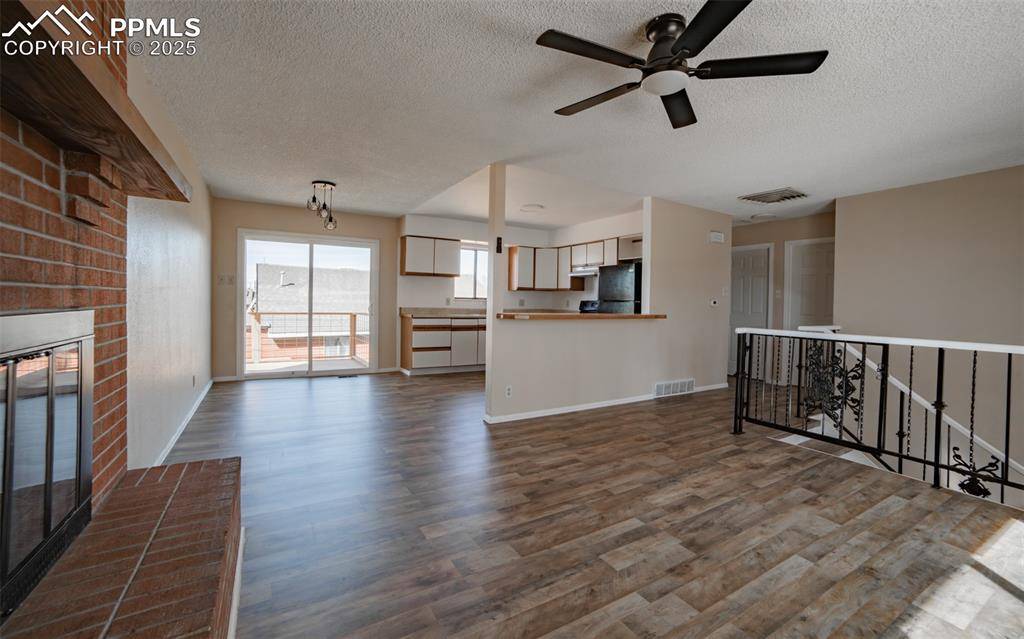 Avondale, CO 81022,705 North LN