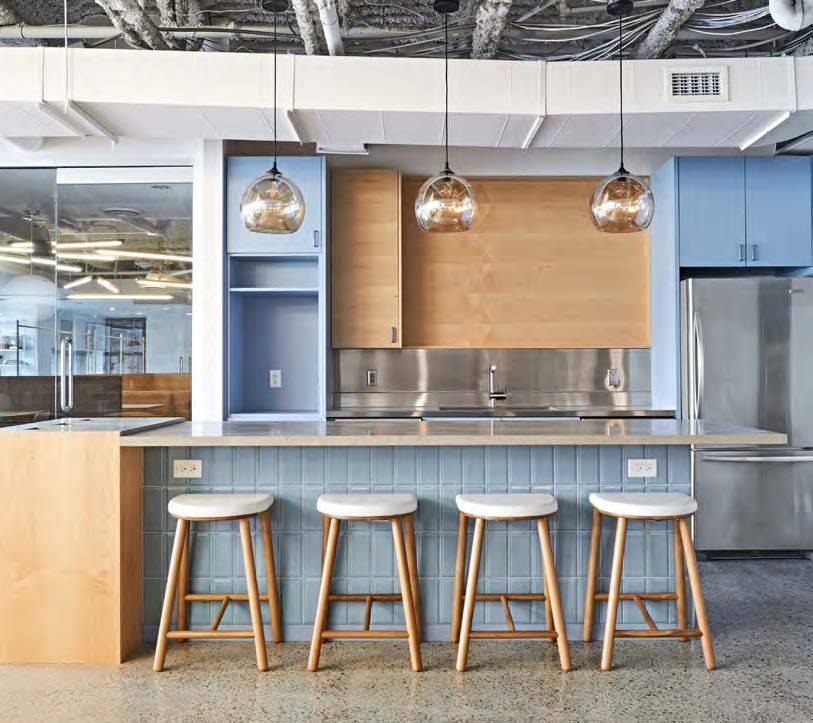 Toronto C01, ON M5V 2A9,483 Queen ST #300