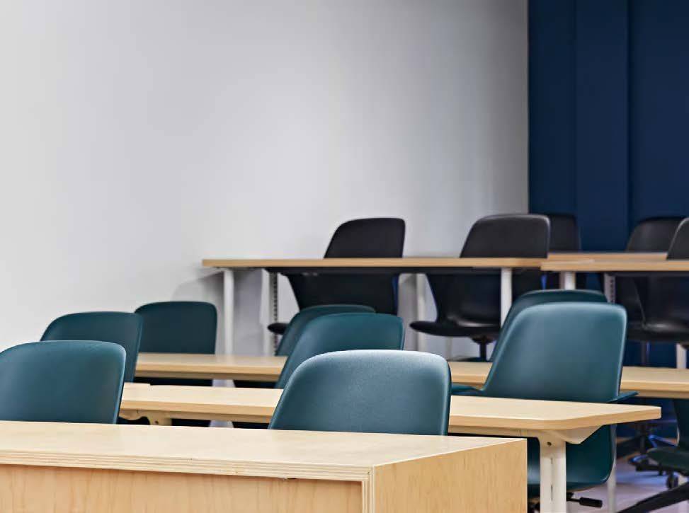 Toronto C01, ON M5V 2A9,483 Queen ST #300