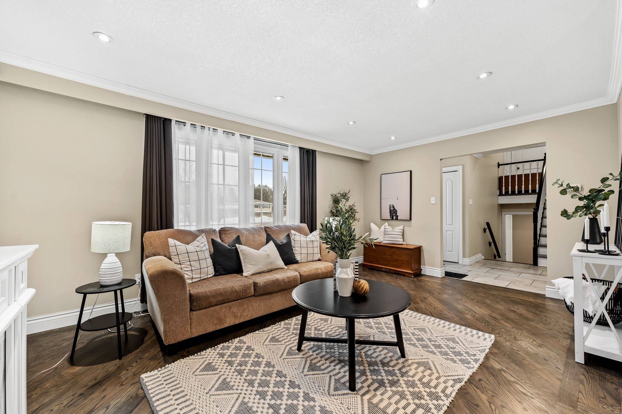 Peterborough West, ON K9J 7M8,1158 Weller ST