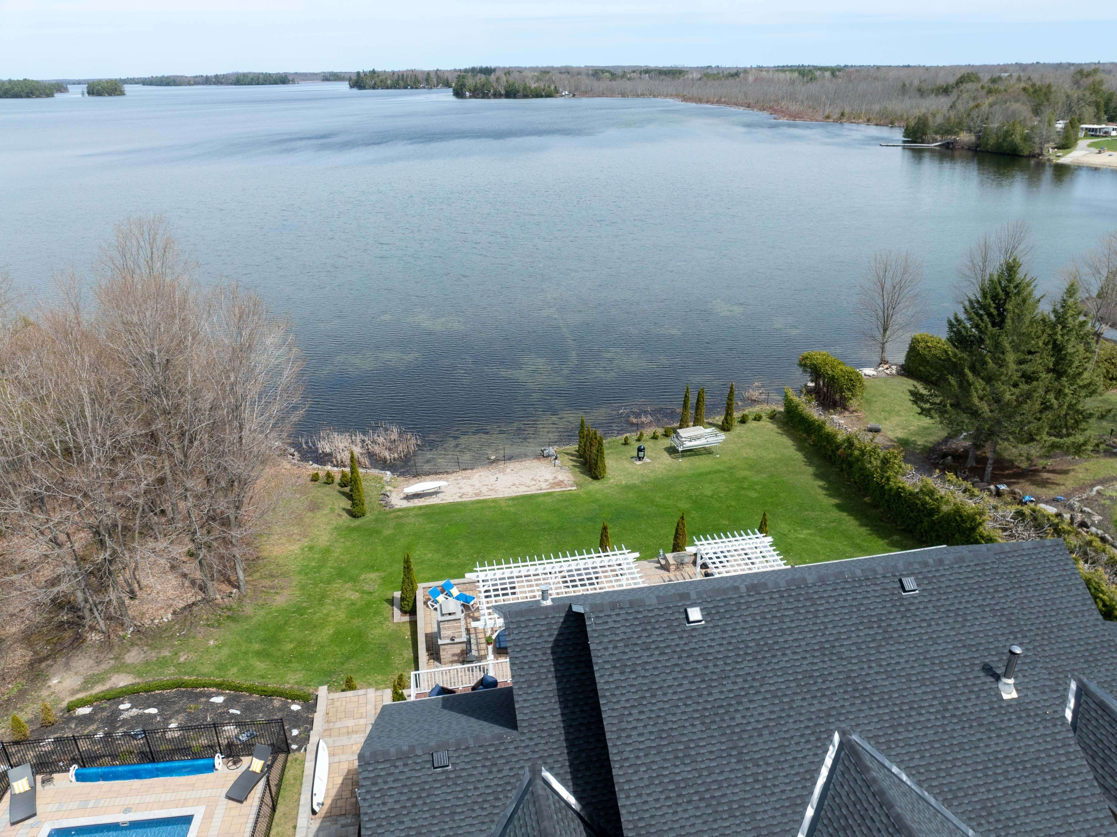 Rideau Lakes, ON K0G 1V0,4788B BRITON HOUGHTON BAY RD