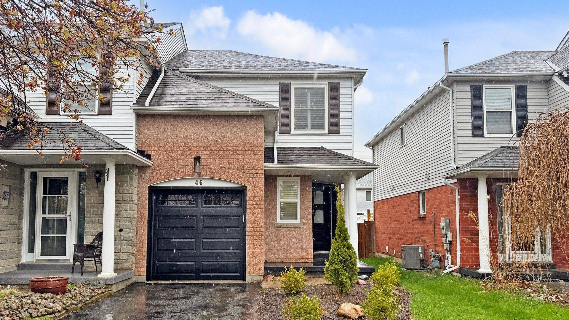 Clarington, ON L1E 2Y3,46 Weaver ST