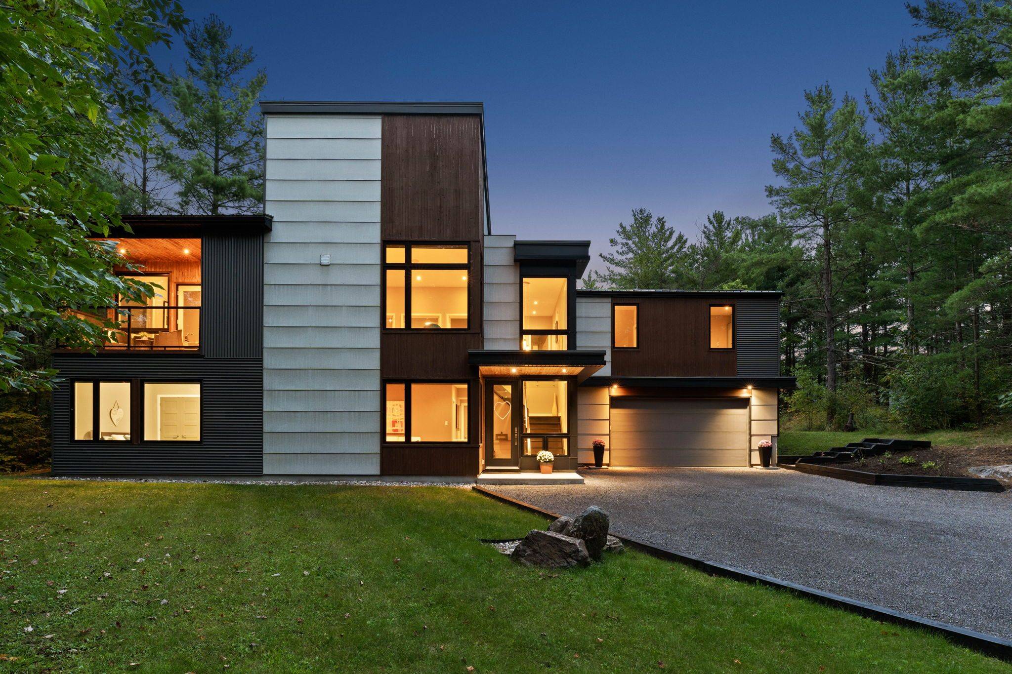 Carp - Huntley Ward, ON K2W 1A8,108 Edith Margaret PL