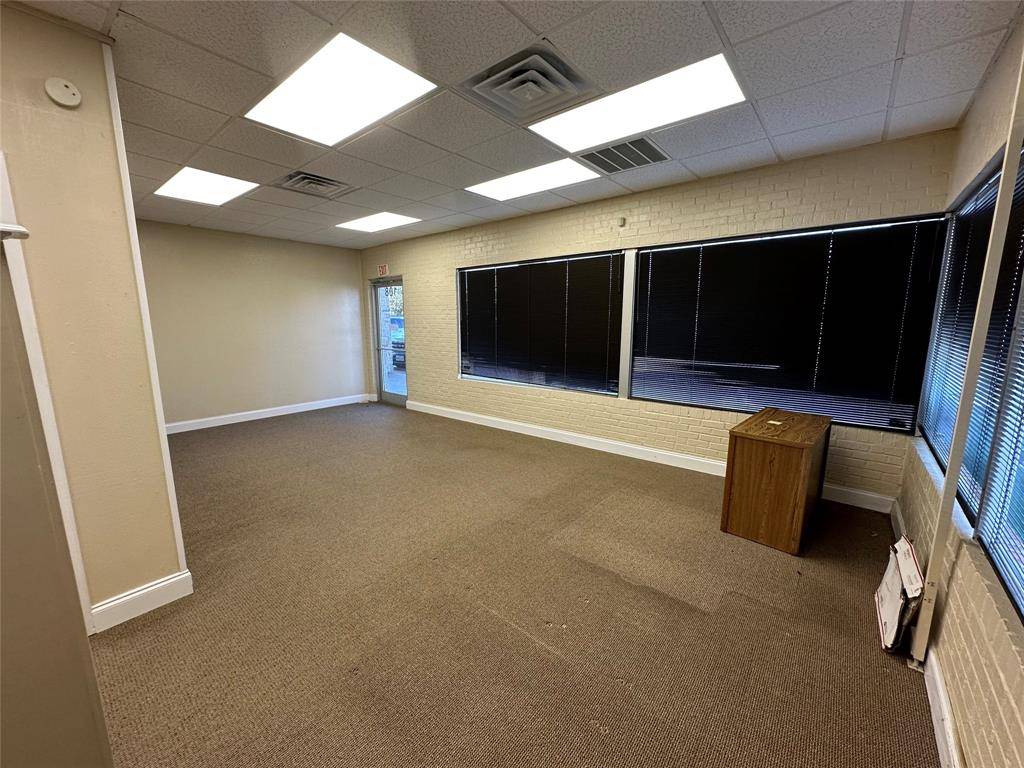 Burleson, TX 76028,106 NW Renfro Street #108
