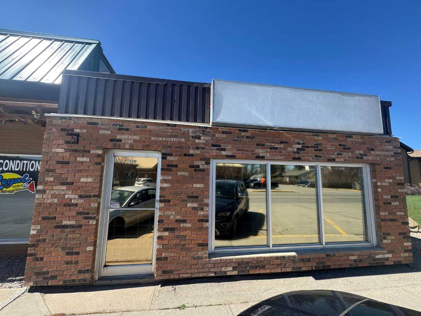 Sundre, AB T0M1X0,116 Centre ST N