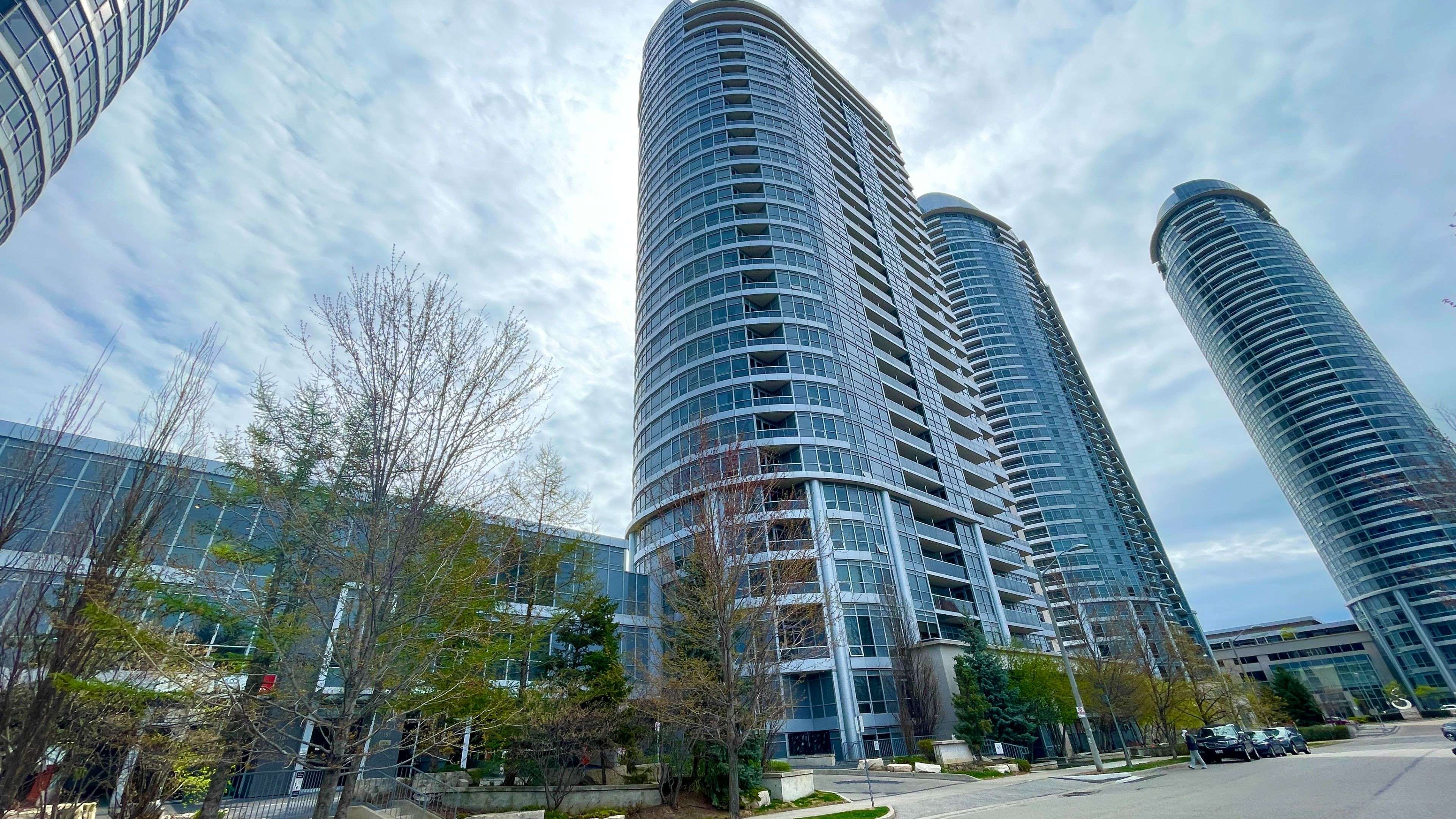Toronto E07, ON M1S 0K5,151 Village Green SQ #2509