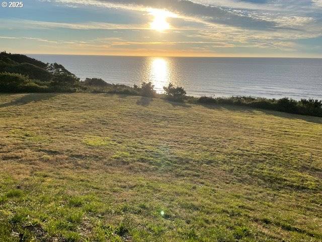 Cloverdale, OR 97112,Nantucket DR #14