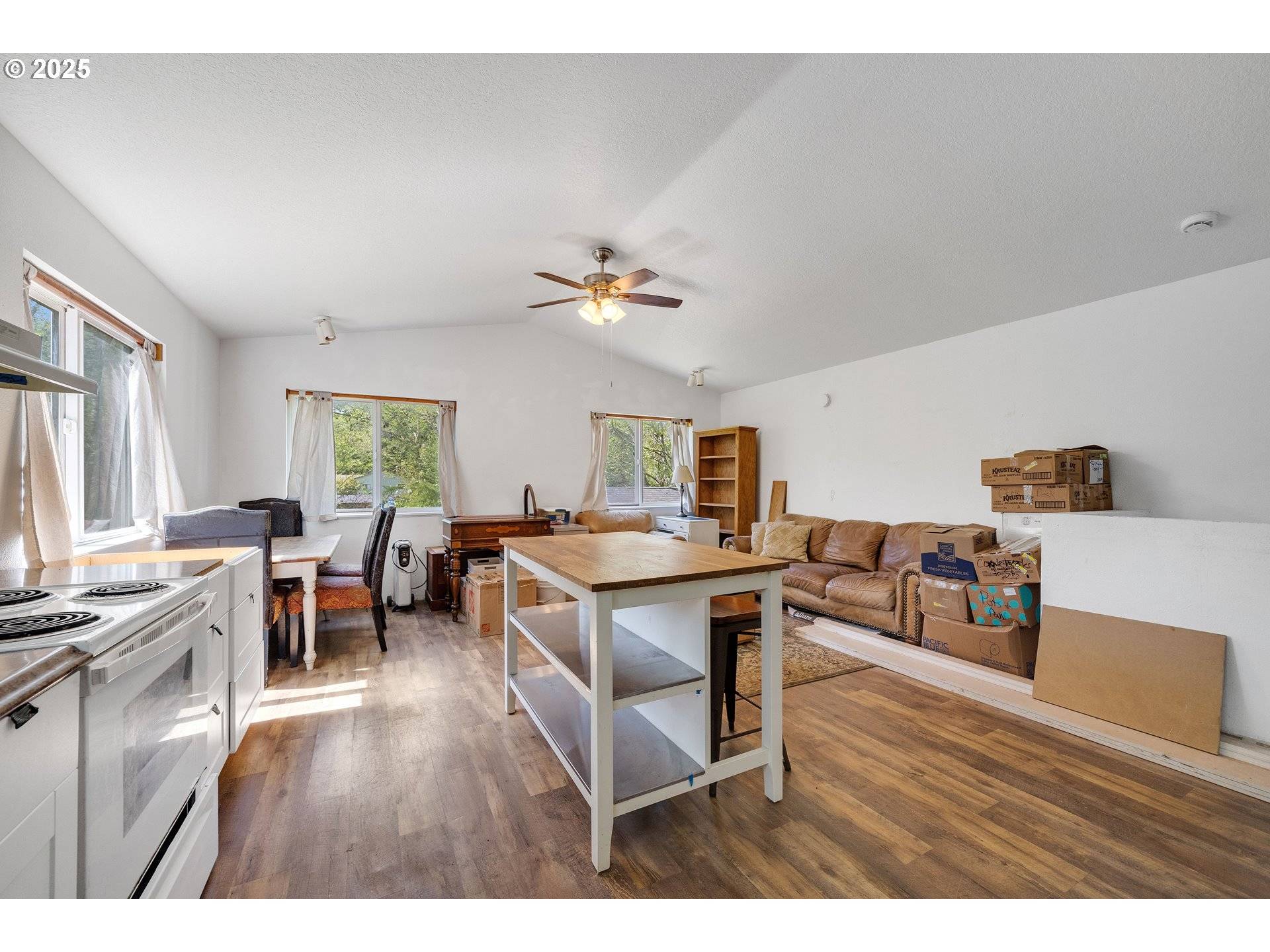 Bay City, OR 97107,8970 15TH ST