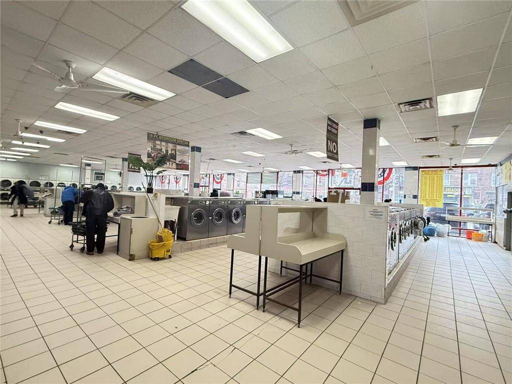 Brooklyn, NY 11207,446 New Lot AVE