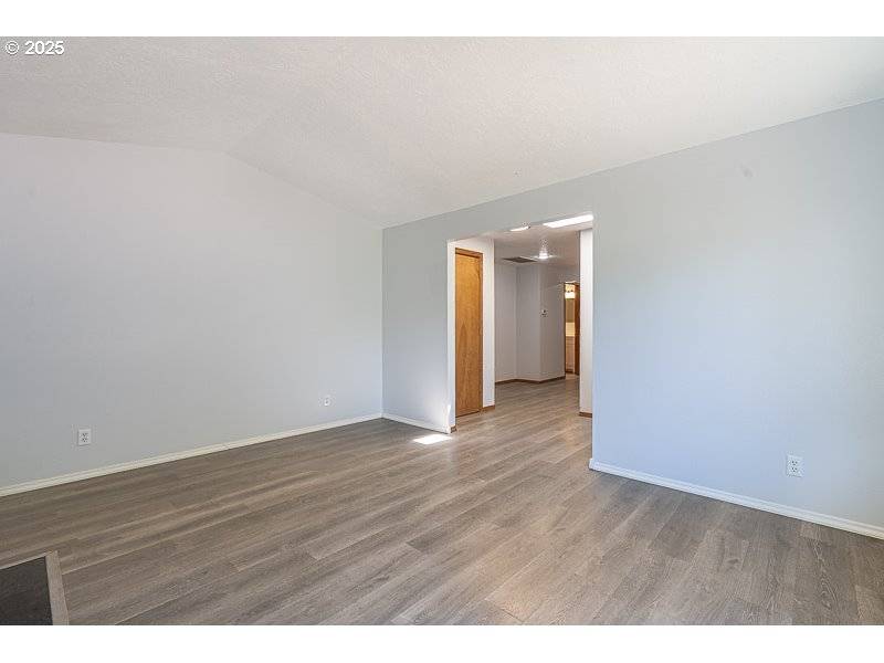 Salem, OR 97306,5270 FAIRCREST CT SE