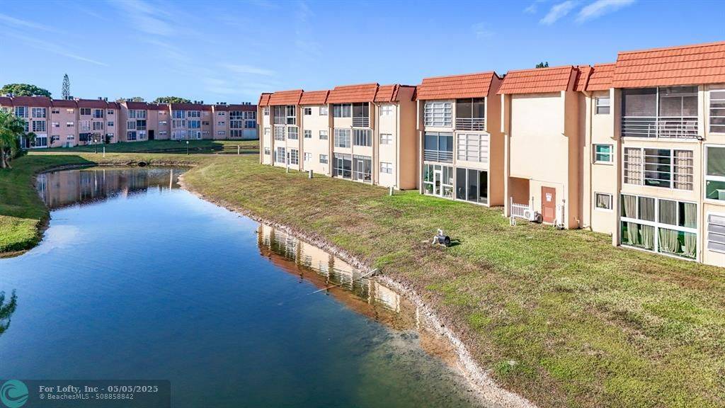 Sunrise, FL 33322,8950 Sunrise Lakes Blvd #311