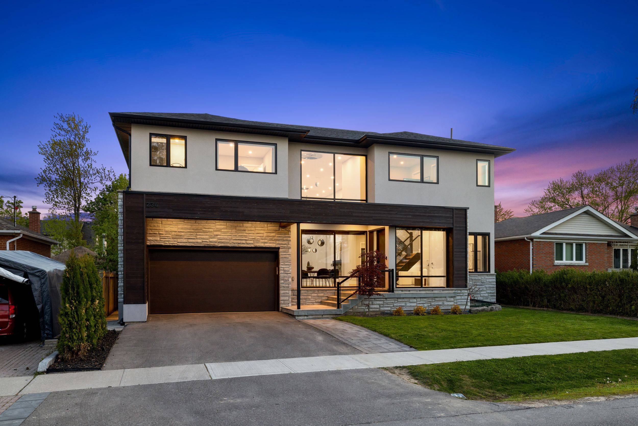 Oakville, ON L6K 2X1,234 Maurice DR