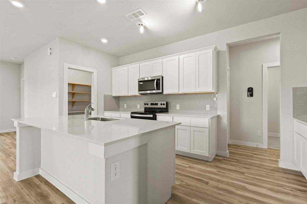 Red Oak, TX 75154,96 Palouse Street