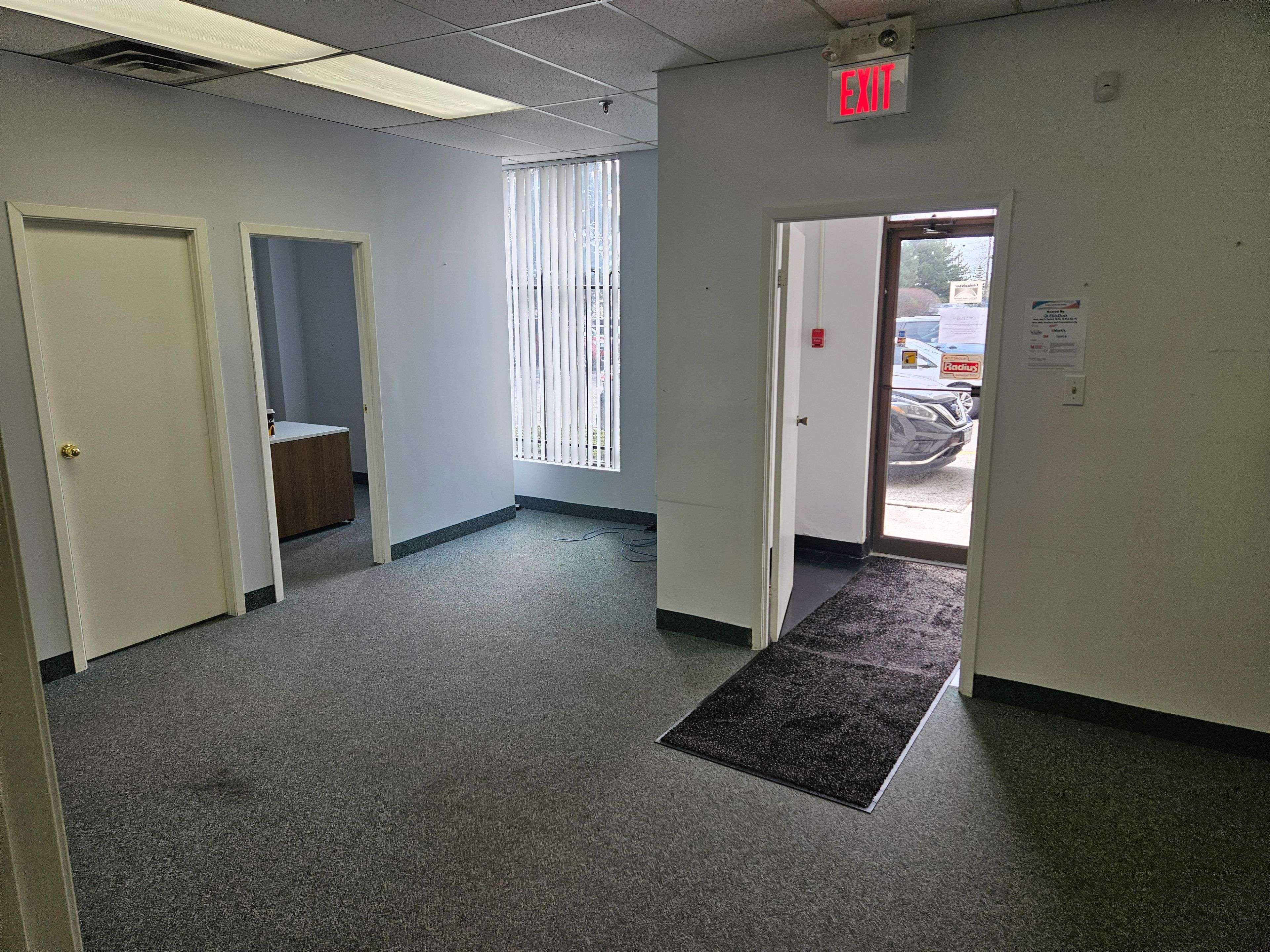 Toronto E07, ON M1S 5E7,5250 Finch AVE E #Unit-11