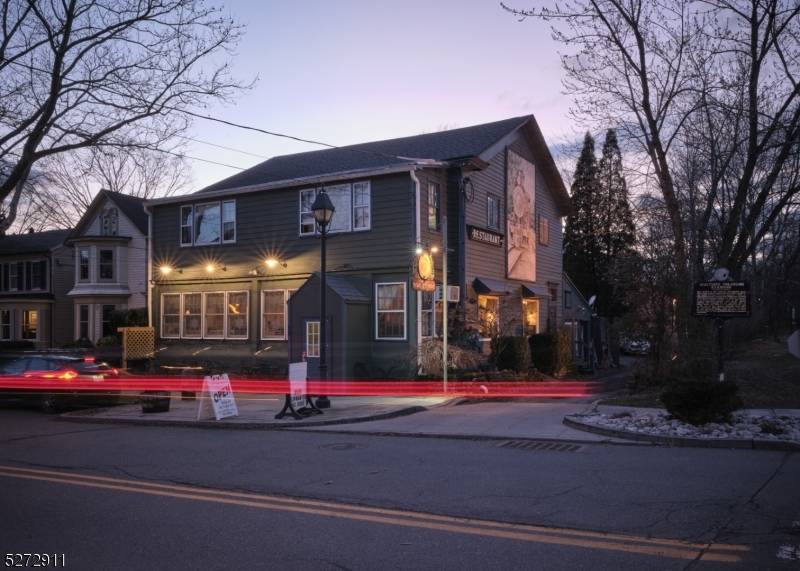 Stockton Boro, NJ 08559,13 Bridge St