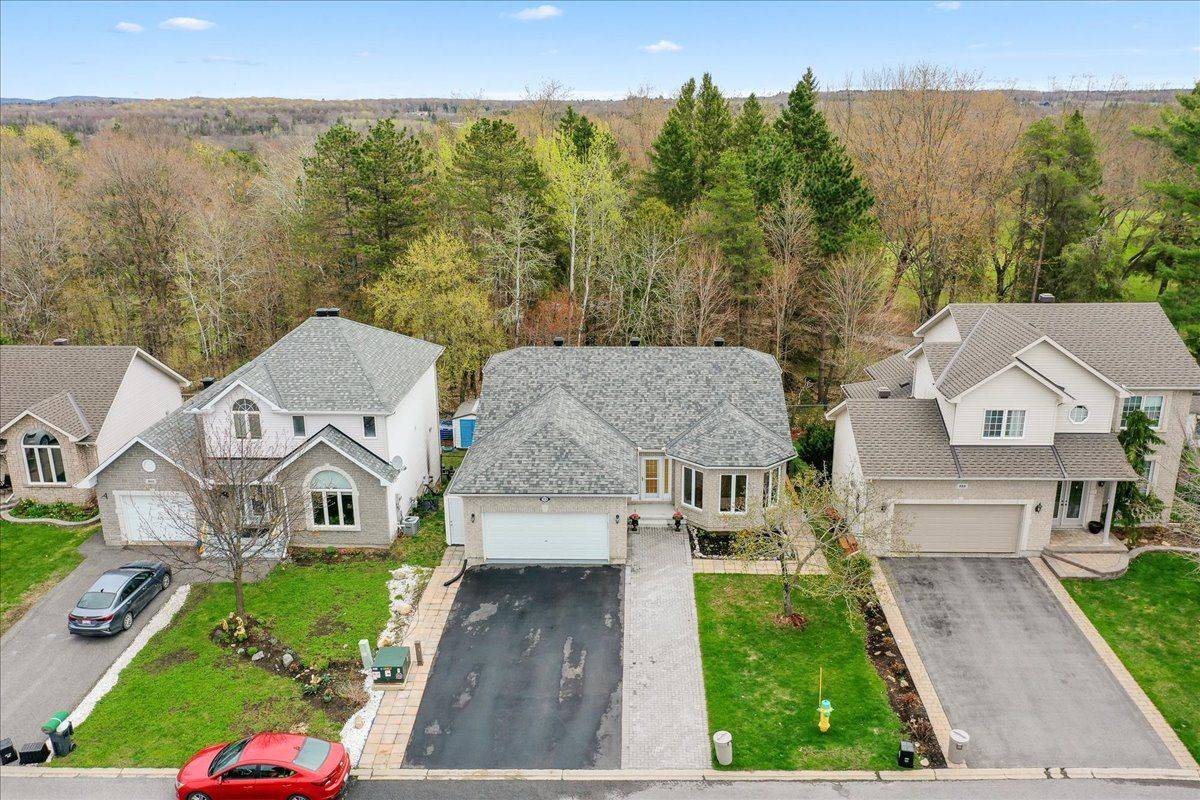 Clarence-rockland, ON K4K 1R5,515 POTVIN AVE