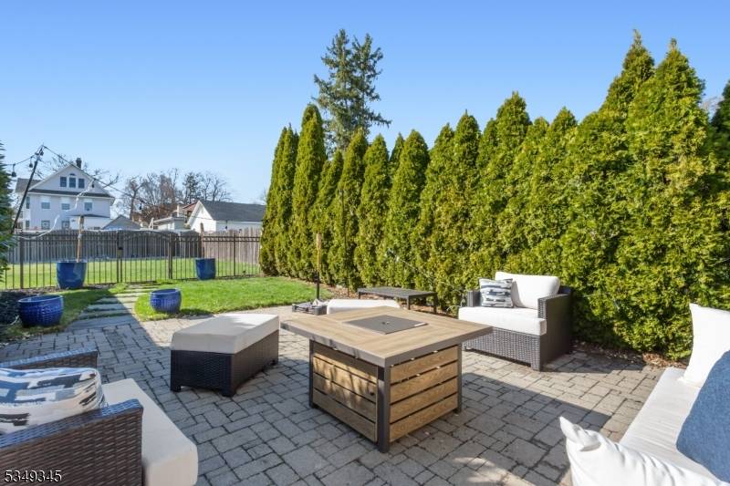 Ridgefield Park Village, NJ 07660,56 Hudson Ave