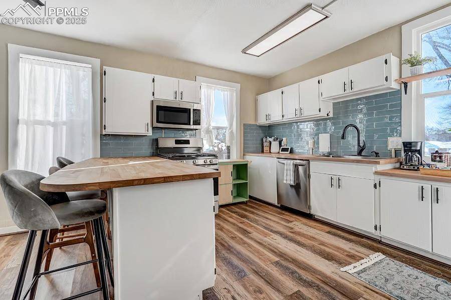 Colorado Springs, CO 80905,533 E Brookside ST