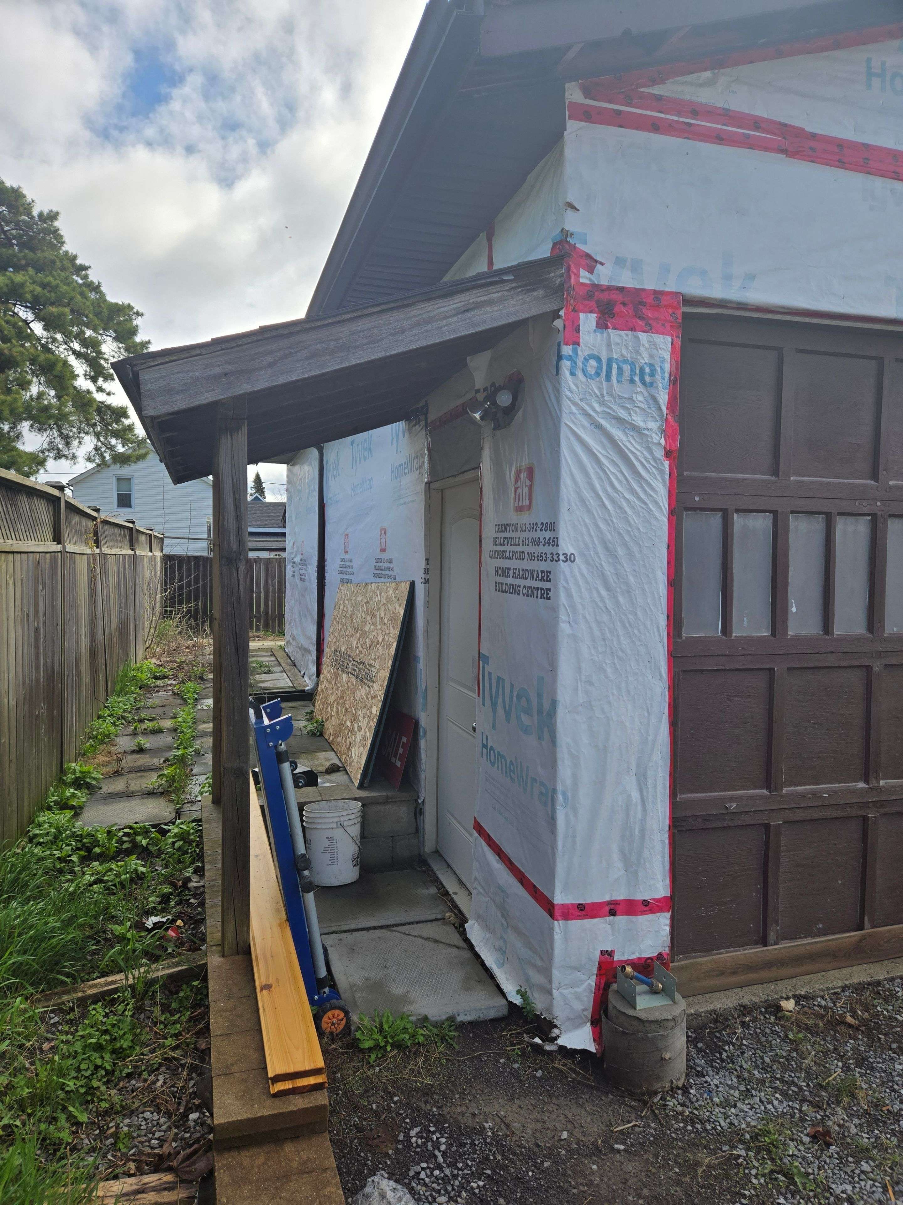 Belleville, ON K8N 3B5,63 Church ST S