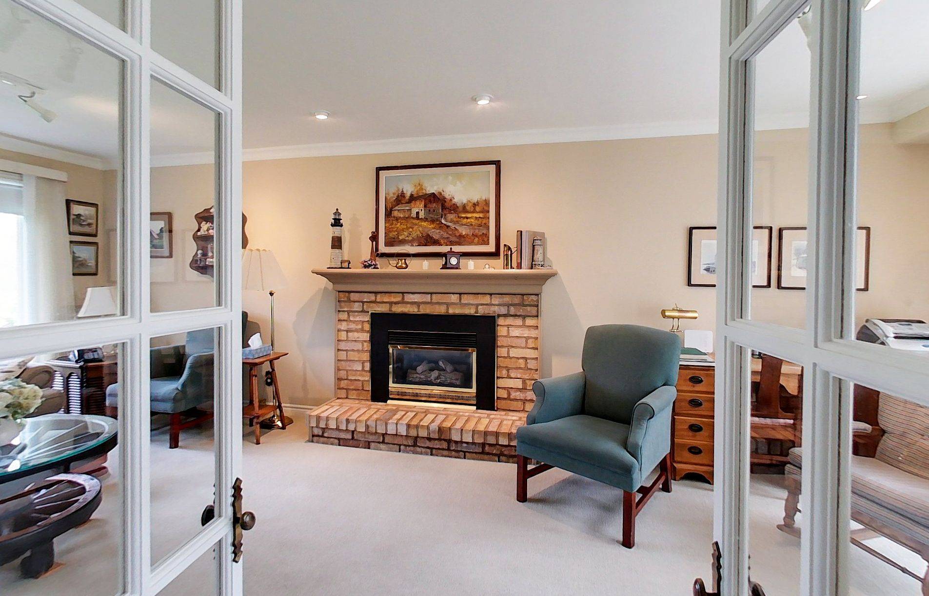 Meaford, ON N4L 1E7,256 Union ST