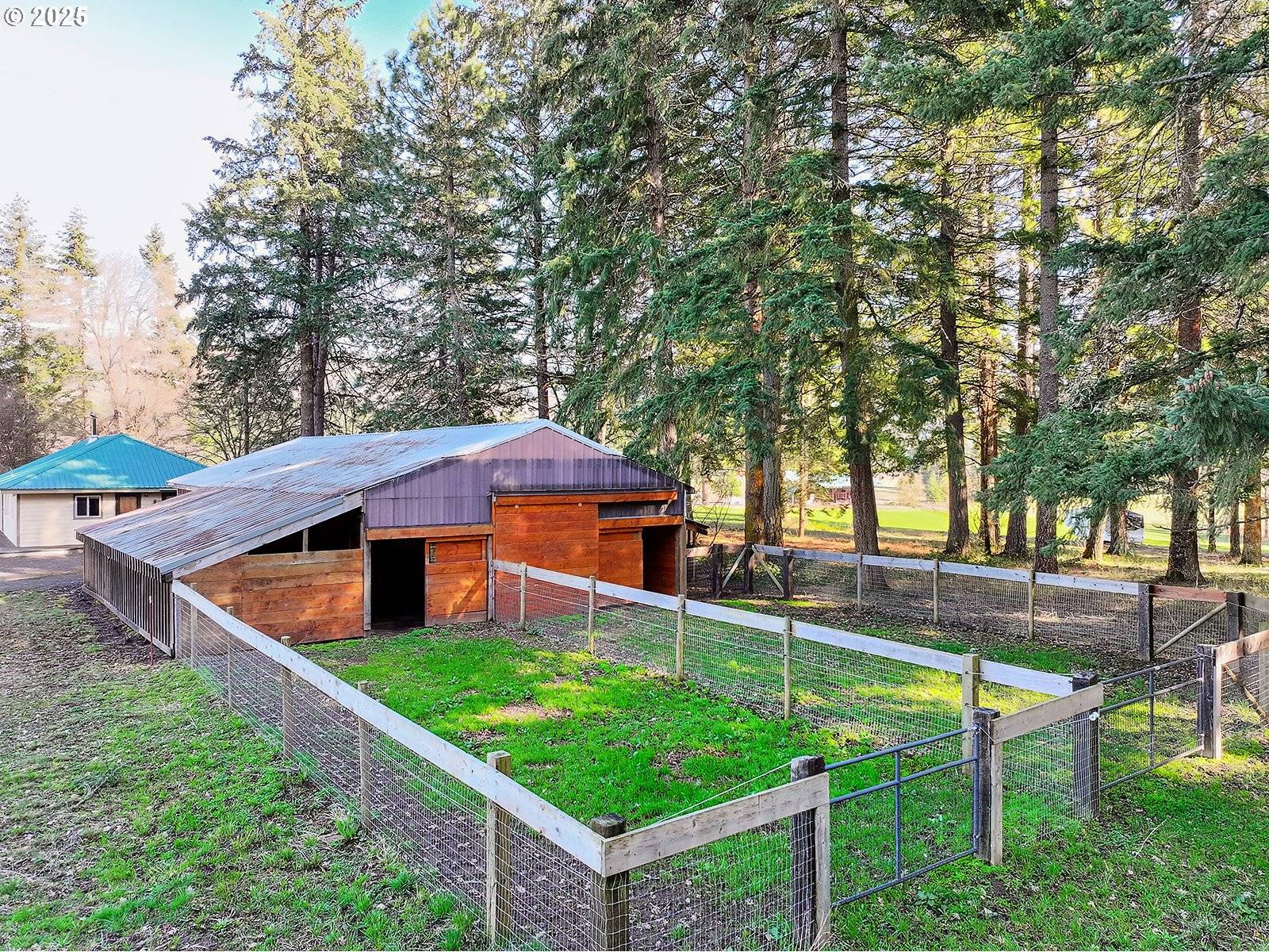 White Salmon, WA 98672,971 HIGHWAY 141