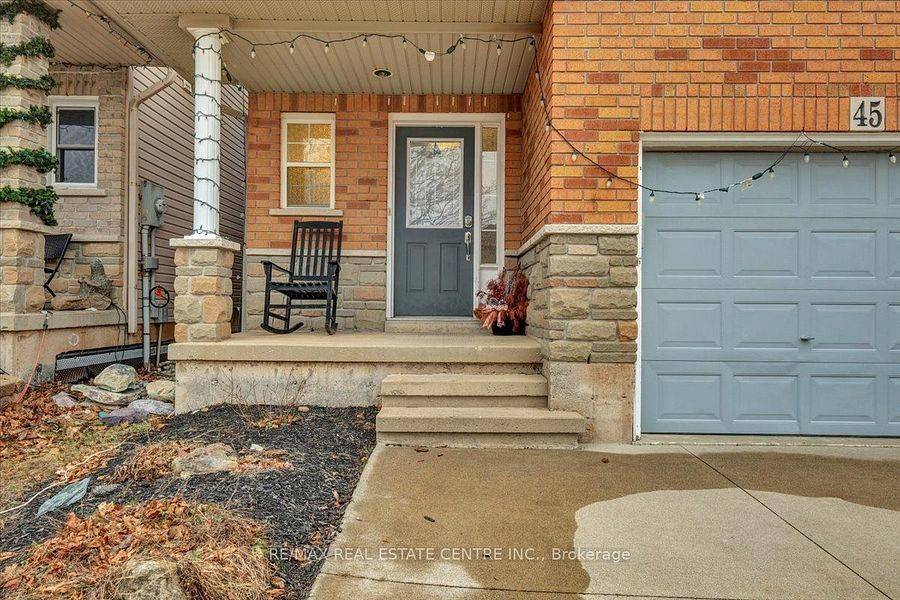 Hamilton, ON L9G 5A4,45 KENDRICK CT