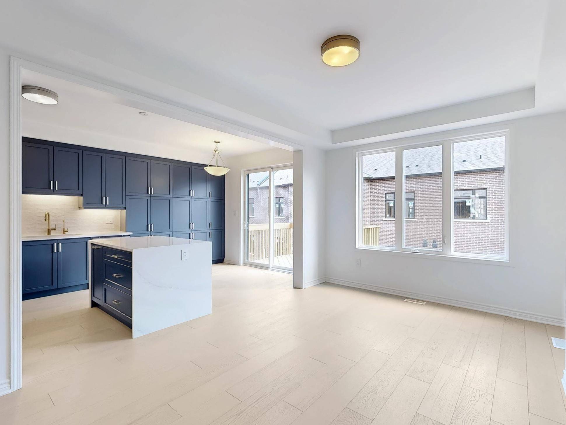 3049 Langdon RD, Oakville, ON L6H 7G1