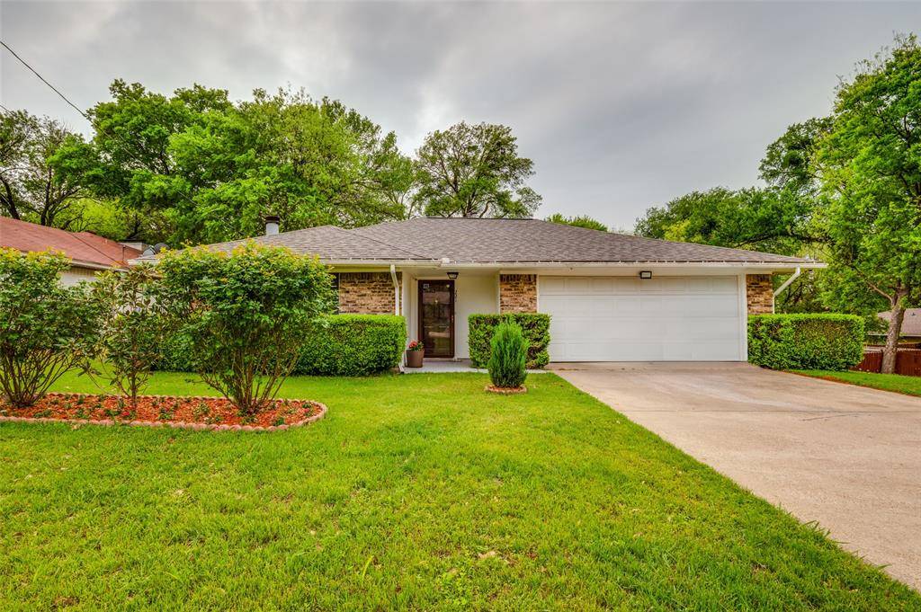 Desoto, TX 75115,221 Evelyn Street