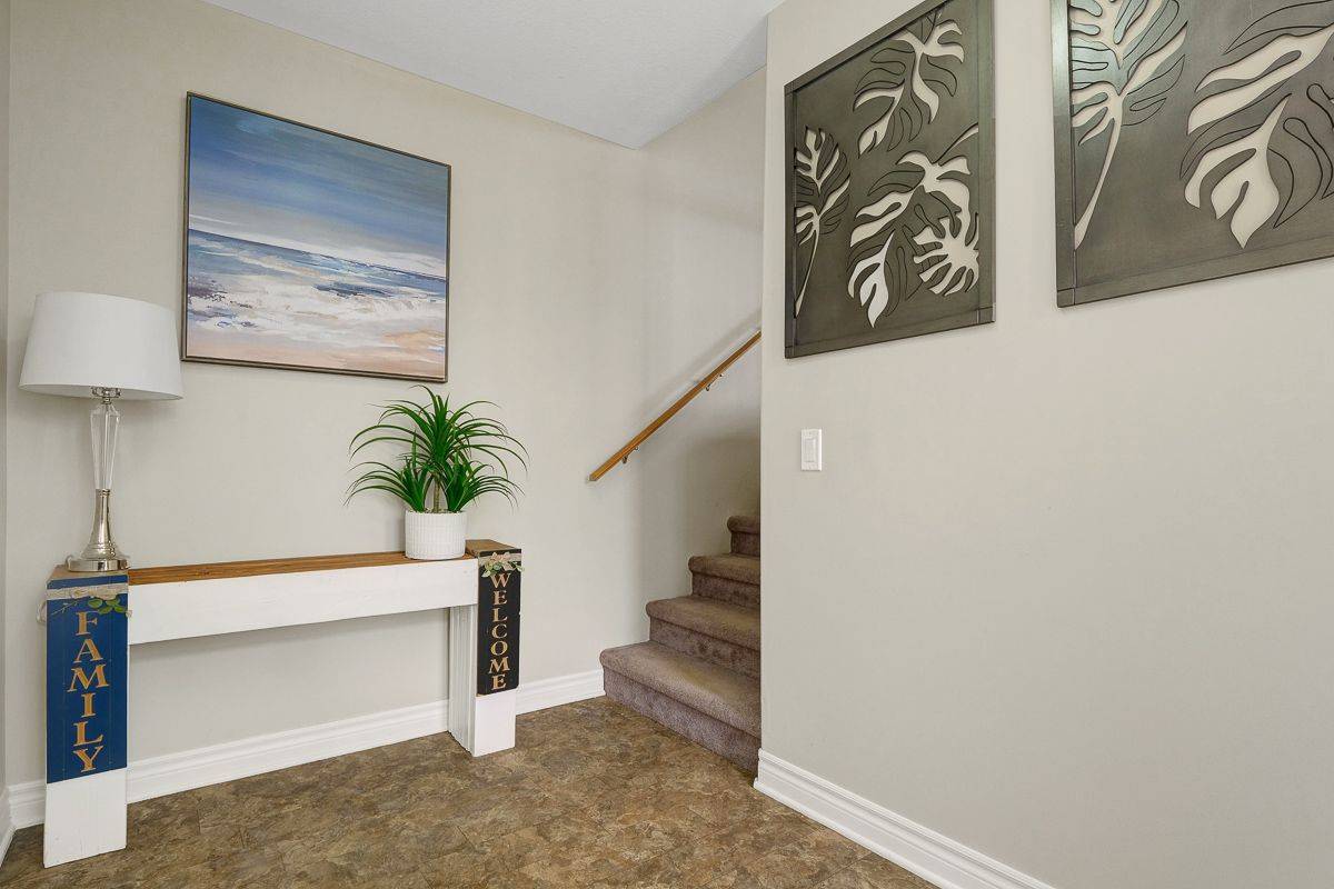 Montague, ON K7A 4S7,3183 Rosedale RD N
