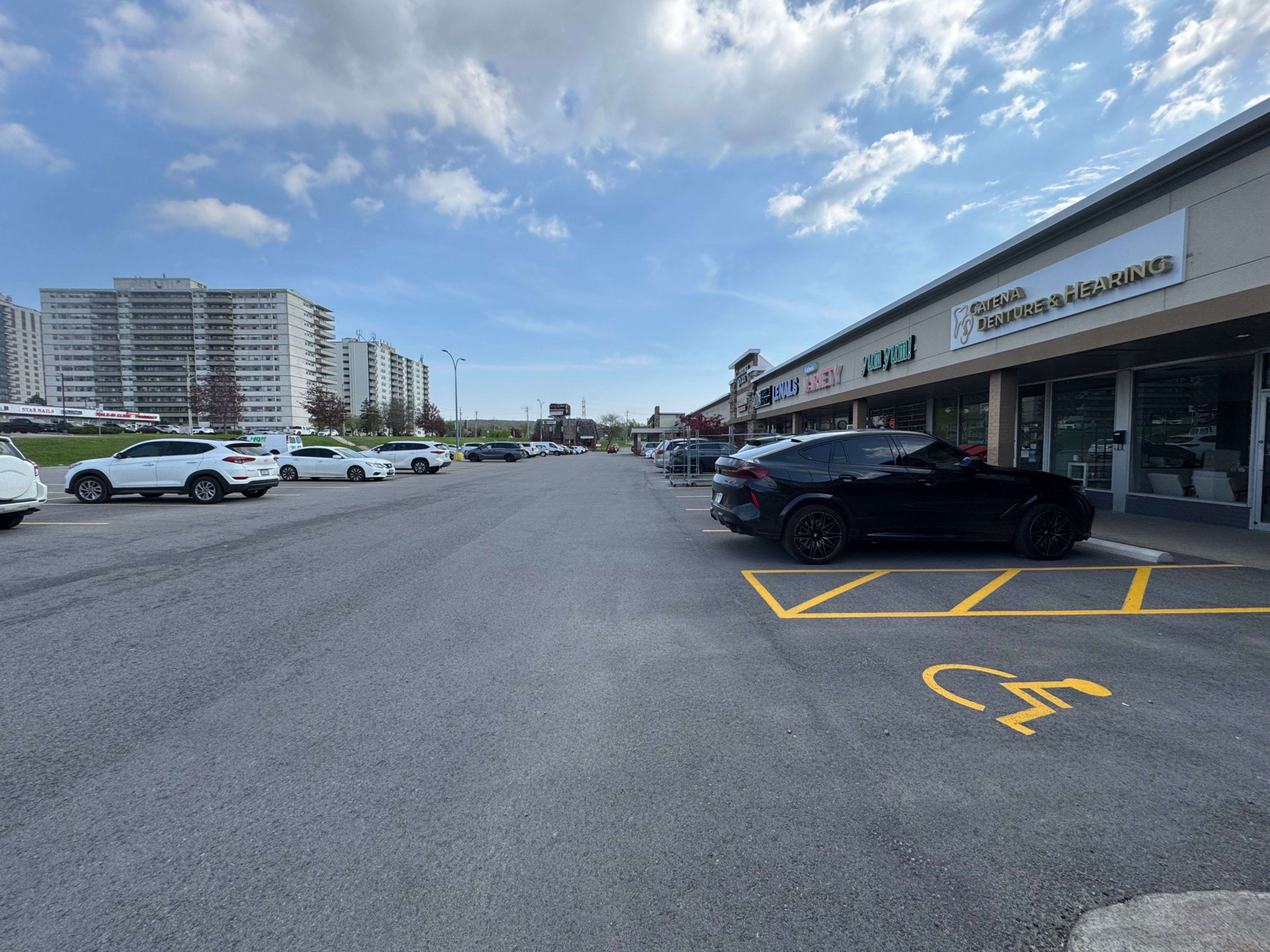 St. Catharines, ON L2T 3J9,224 Glenridge AVE #2