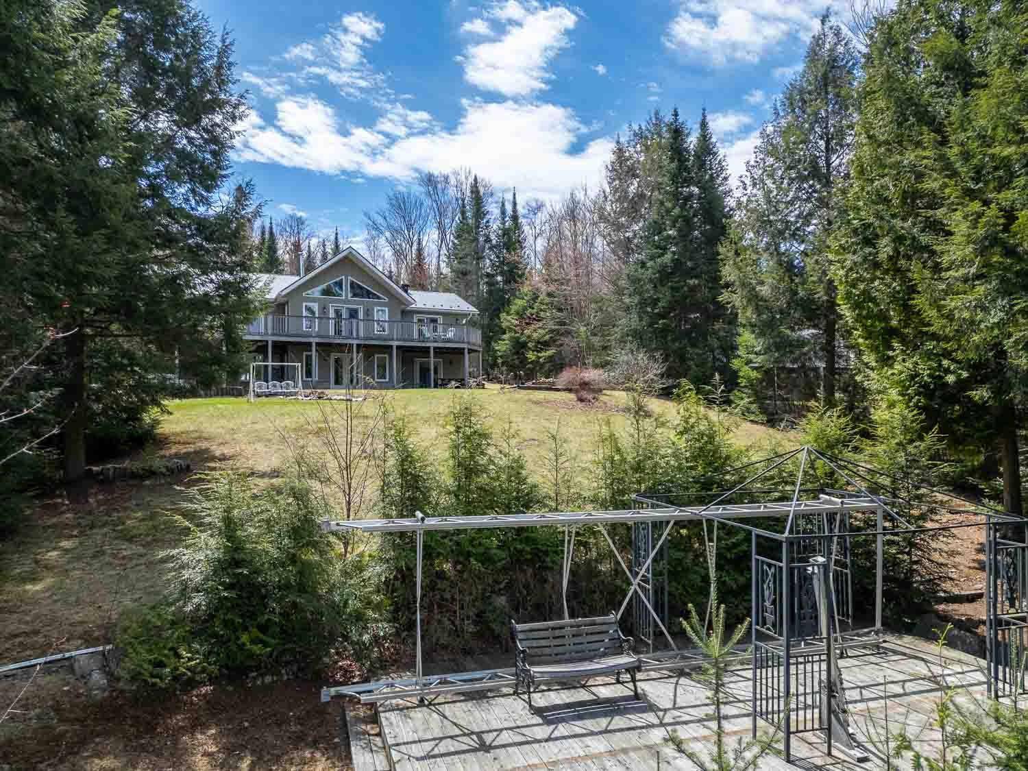 Magnetawan, ON P0A 1P0,1889 South Horn Lake RD