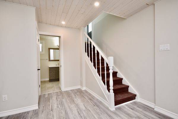 Orillia, ON L3V 3B5,246 Mississauga ST W