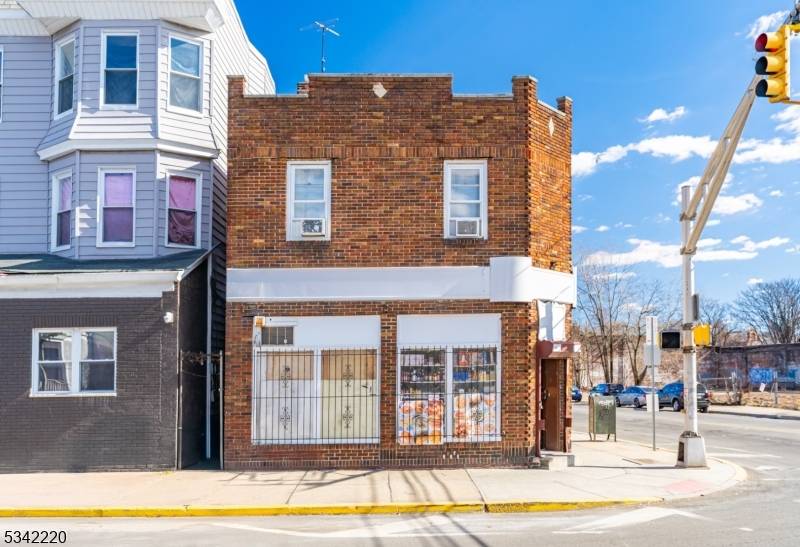 Irvington Twp., NJ 07111,336 Myrtle Ave