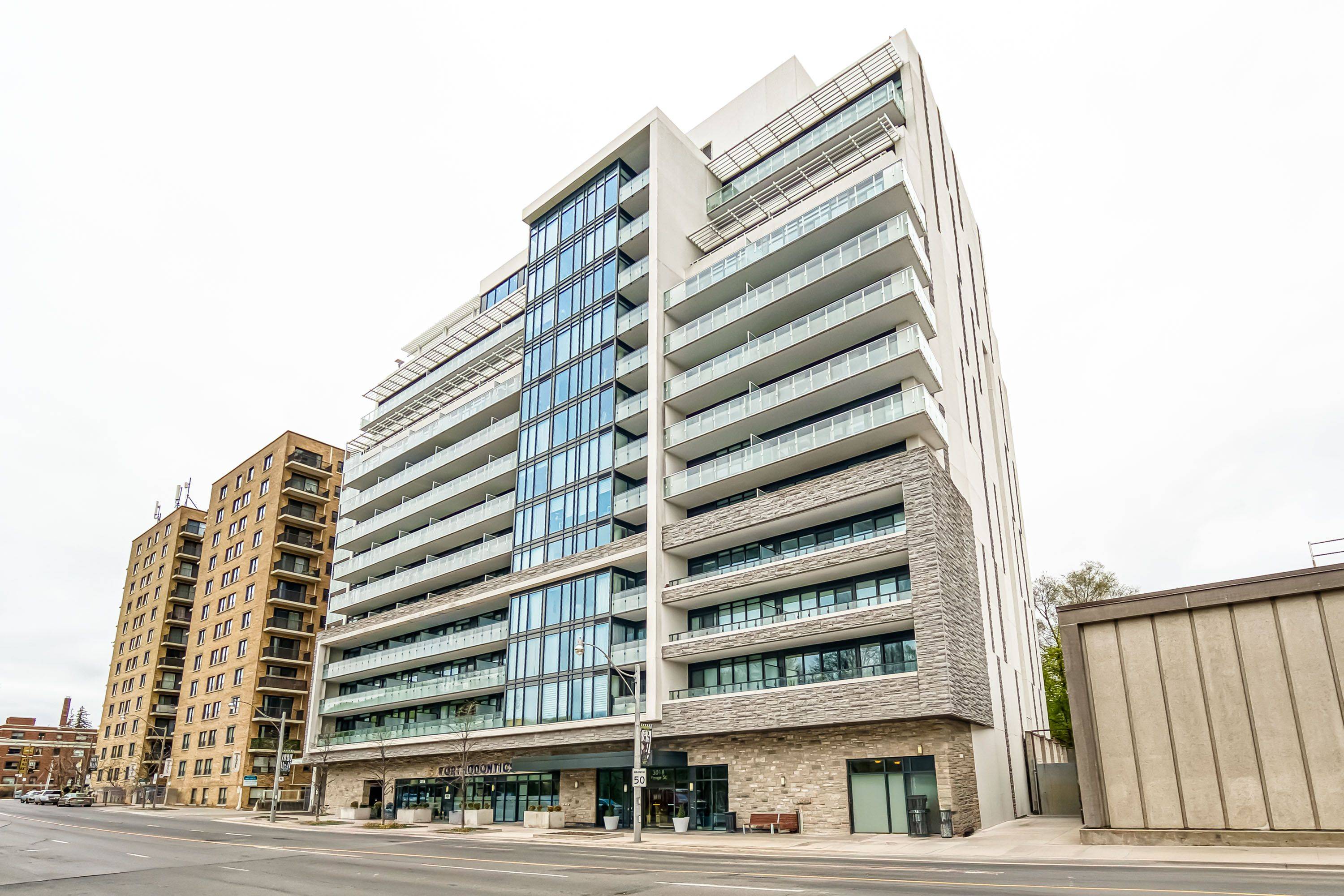 Toronto C04, ON M4N 0A5,3018 Yonge ST #803