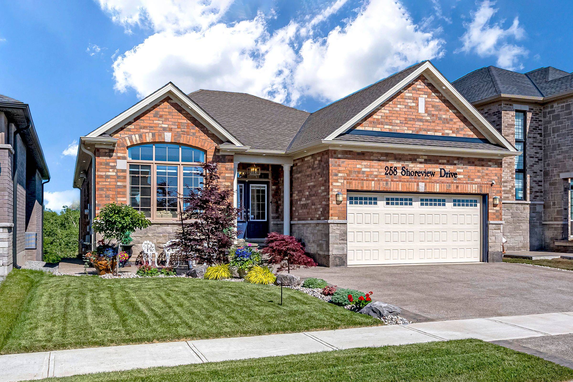 Welland, ON L3B 0H3,258 Shoreview DR