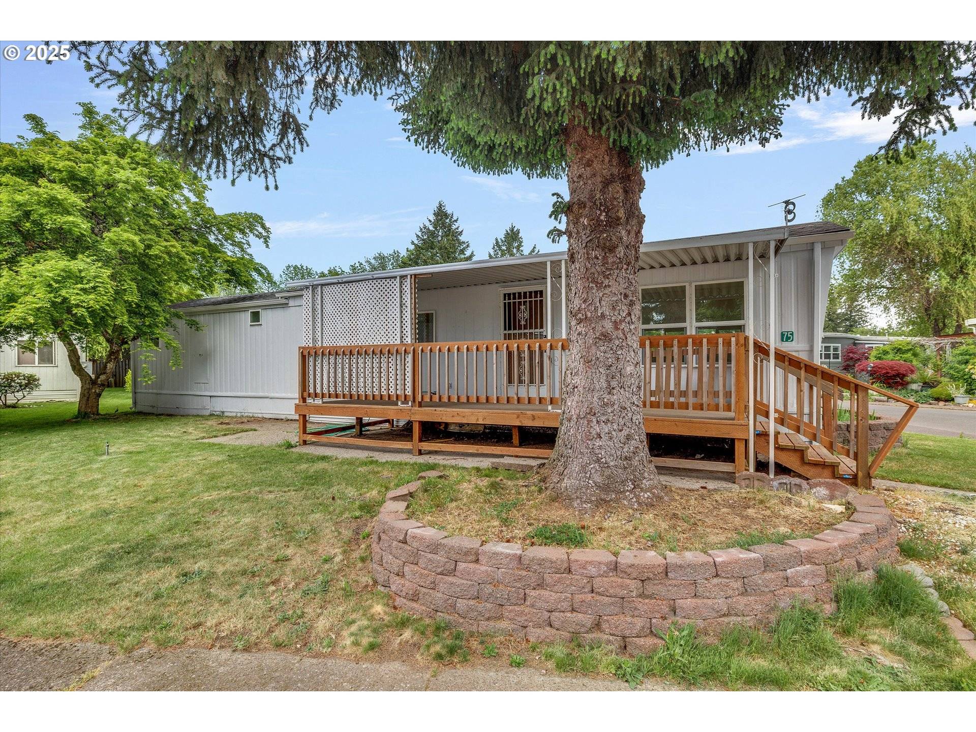 Cornelius, OR 97113,570 N 10TH AVE #75