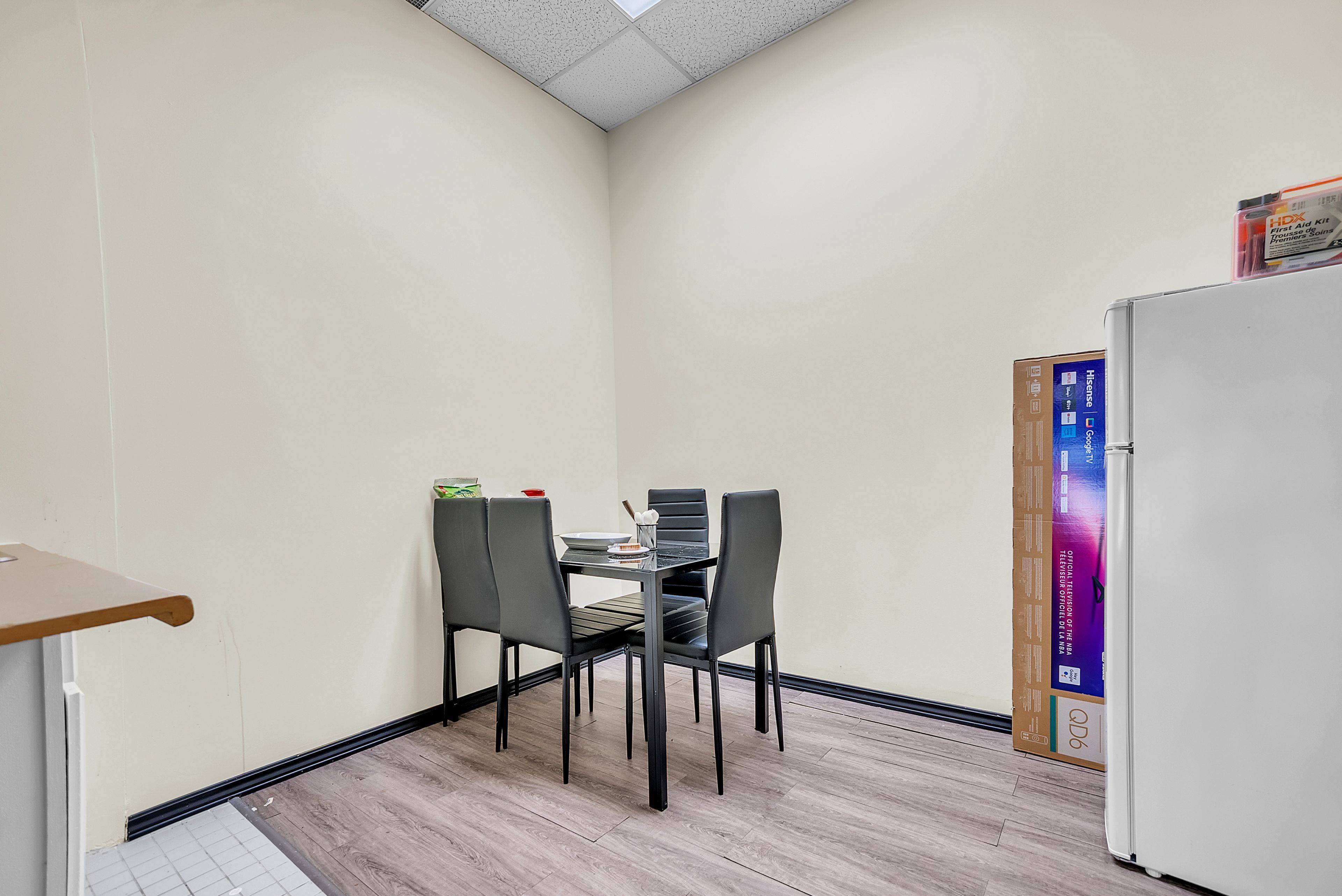Belleville, ON K8N 3B2,257 Pinnacle ST #2