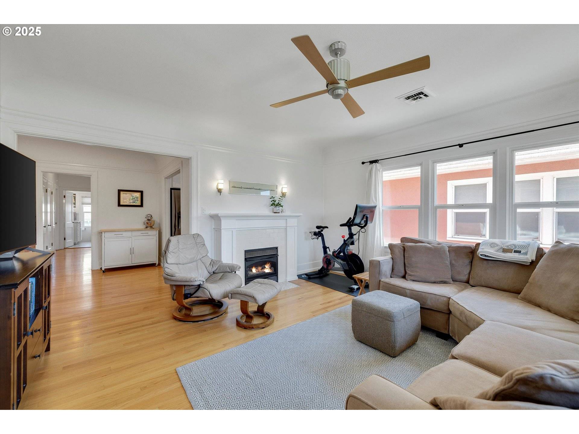 Portland, OR 97232,1534 NE 26TH AVE #8
